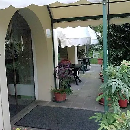 Ducathotel Hotel 3*