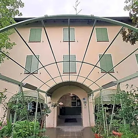 Ducathotel Hotel