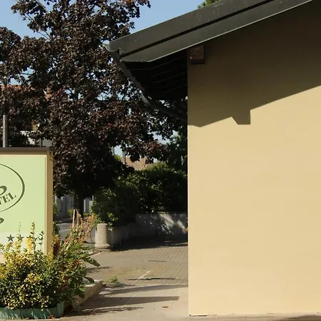 Ducathotel Hotel Torrile